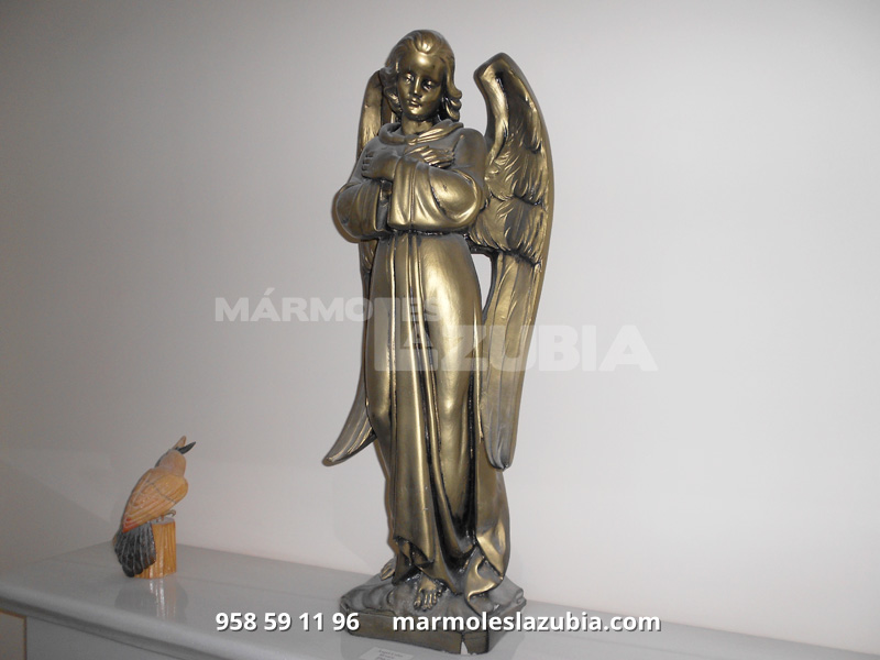 Angel de marmolina lacado en bronce